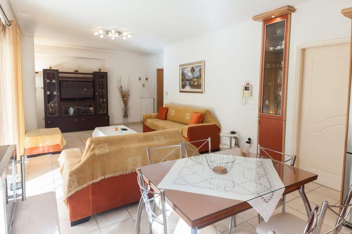 Scenic Balcony Apt In Vibrant Petralona Athene Buitenkant foto